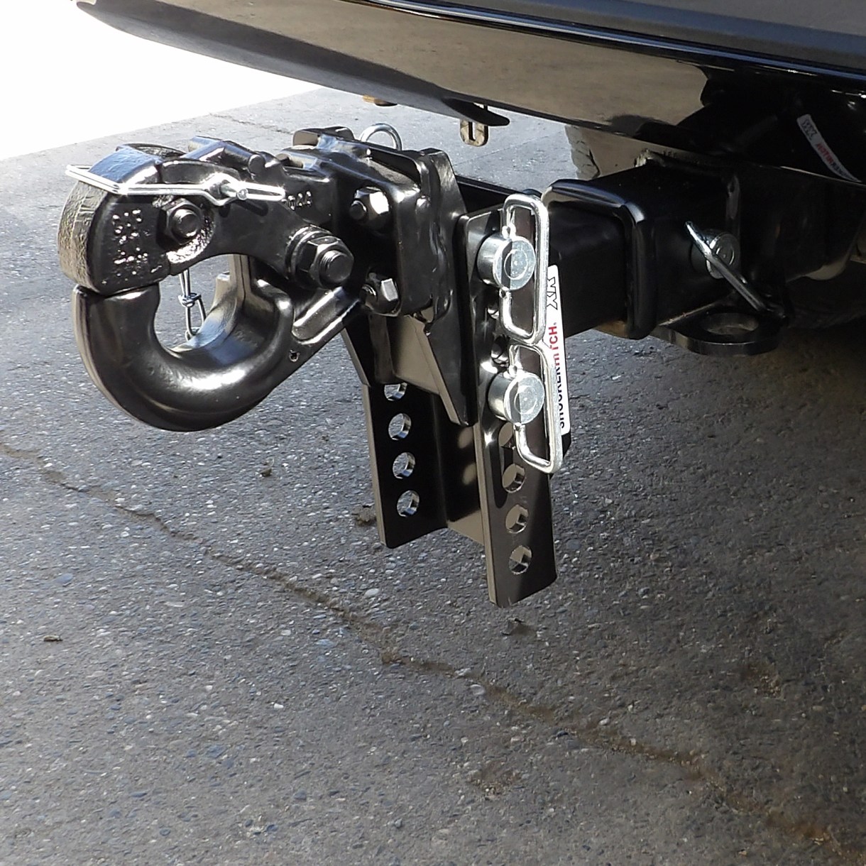 Shocker XR Pintle Hitch - 6" Rise to 6" Drop