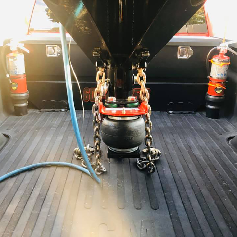 Shocker Gooseneck Surge® Air Hitch Coupler