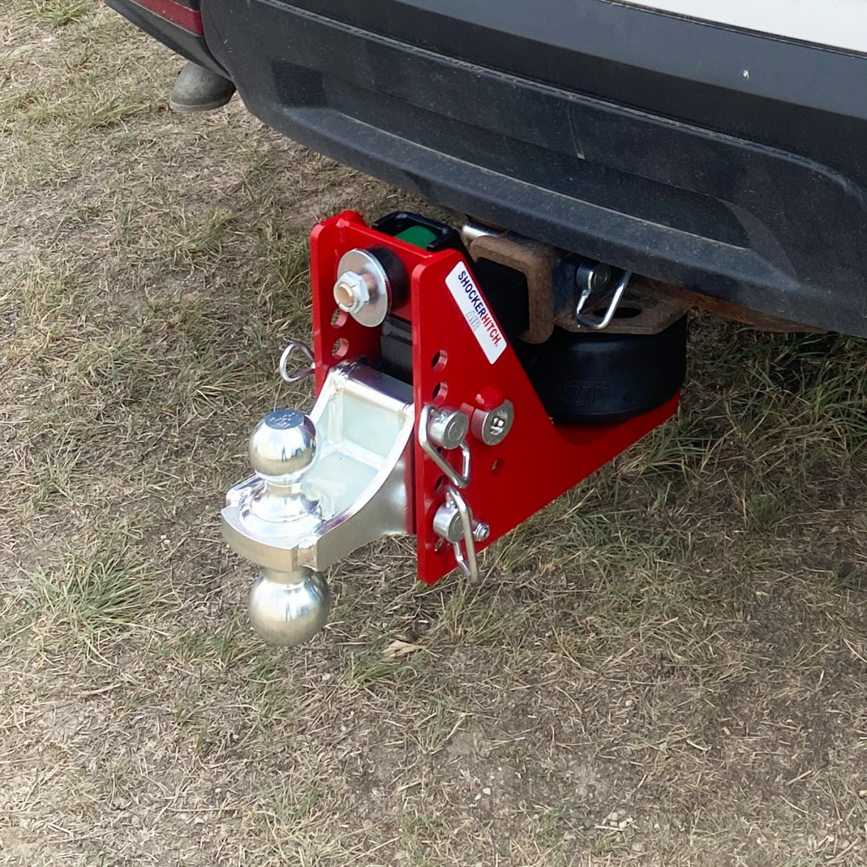 Shocker Air Bumper Hitch Combo Ball (1/2" to 4-1/2" Drop) on Ford Explorer