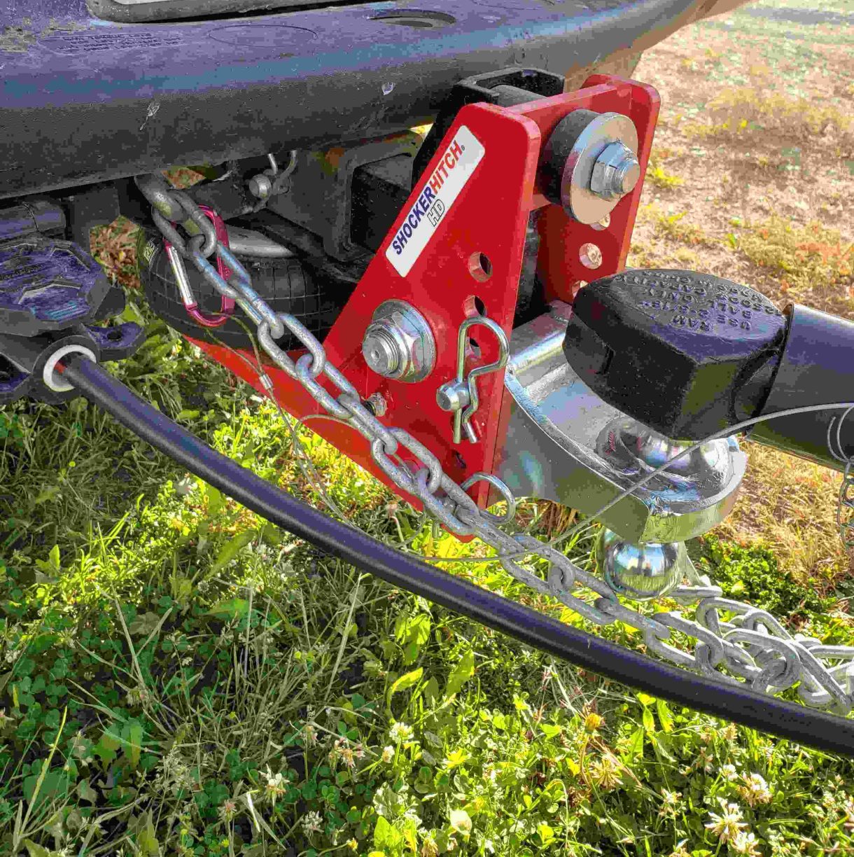 Shocker HD Air Bumper Hitch Hooked Up
