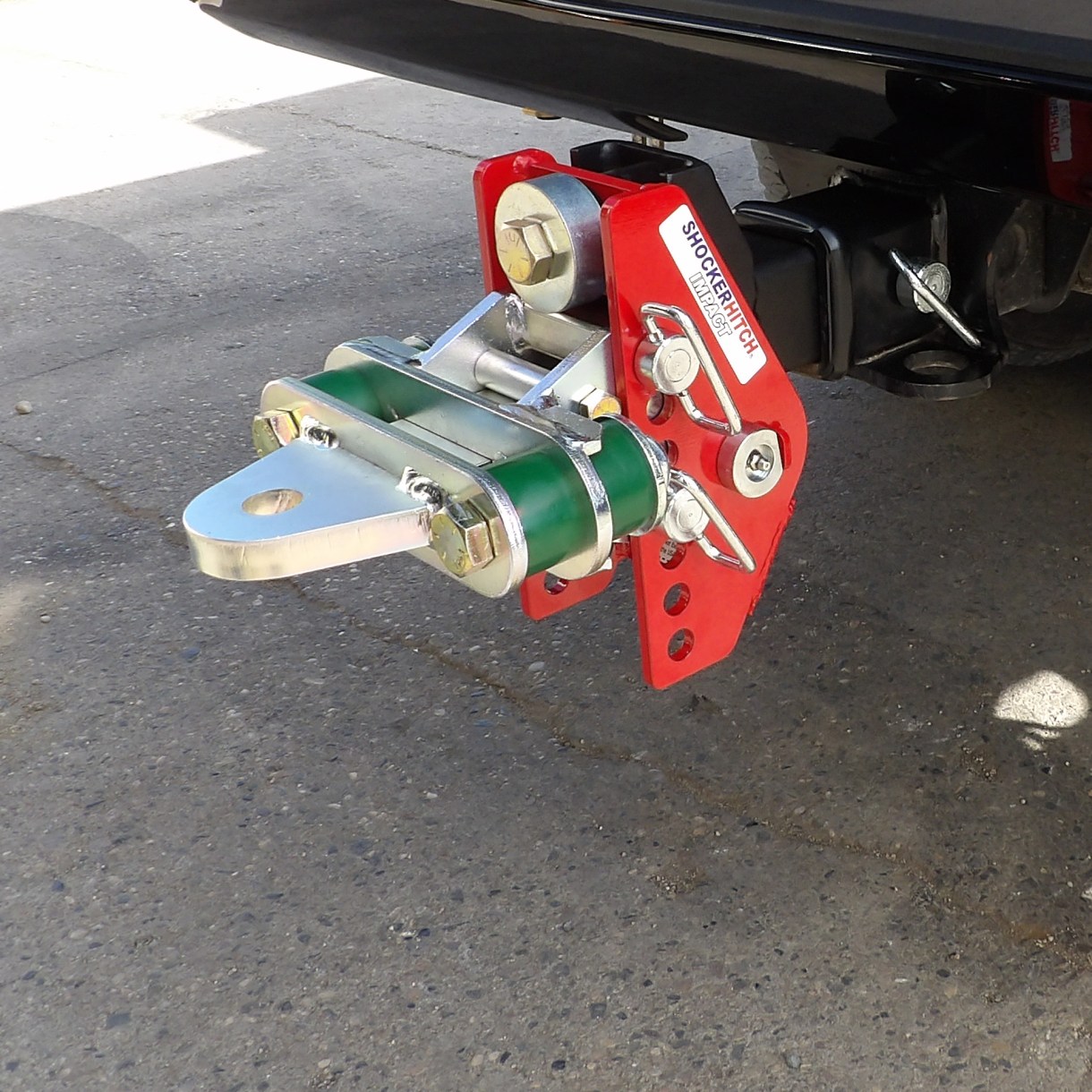 Shocker Impact Hitch w/ Cushioned Drawbar Mount 4" Rise to 4" Drop