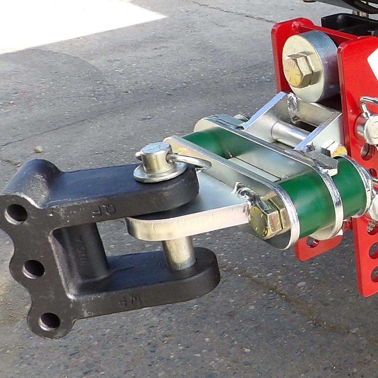 Cushioned Drawbar Mount Attachment (Shown with Clevis)