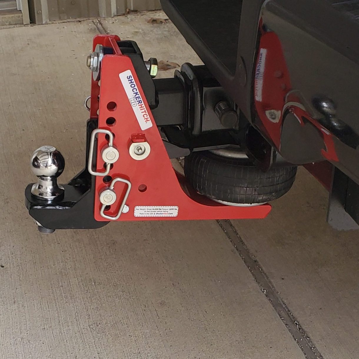Shocker HD Air Drop Hitch Installed Side View