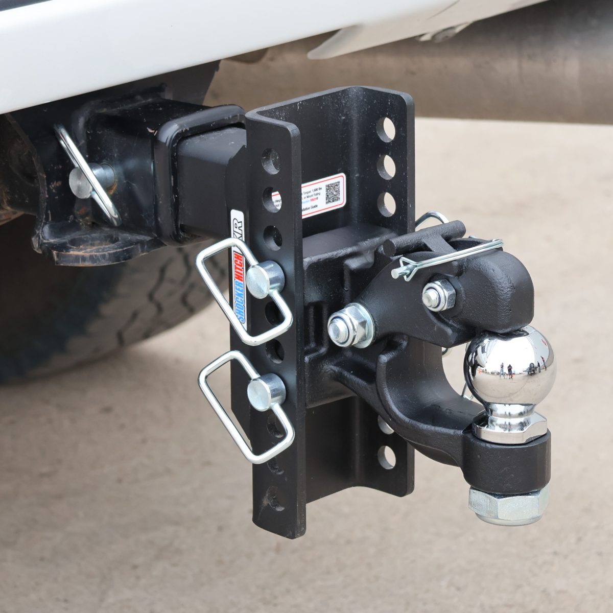 XR Pintle & Ball Hitch Installed