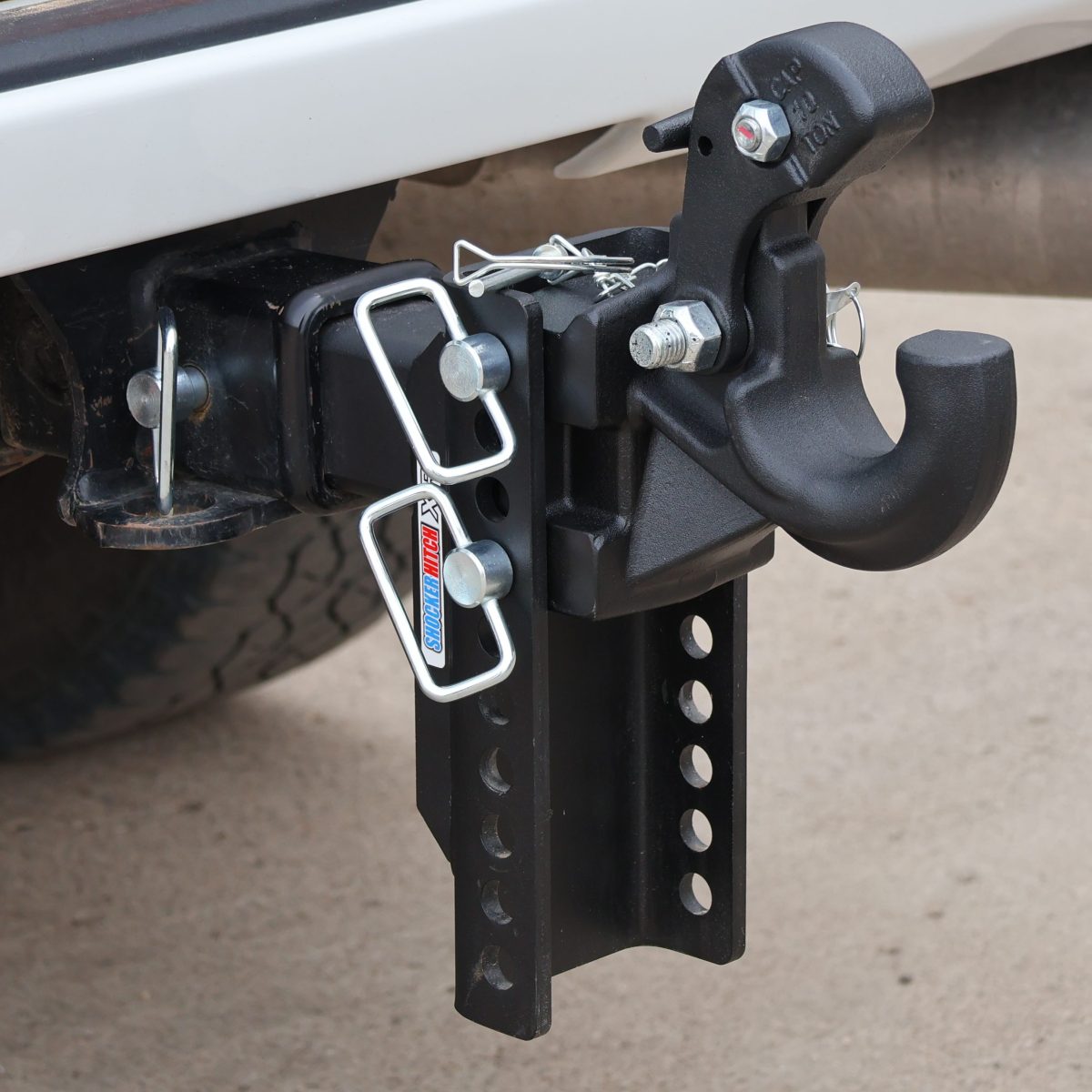 XR Raised Pintle Hitch Installed