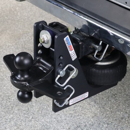 HD 20K Max Black Air Hitch with Combo Sway Installed