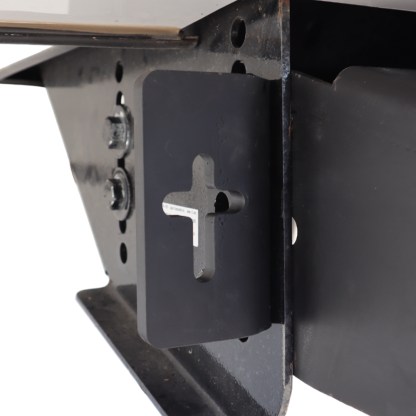 Shocker 5th Wheel Pin Box Chain Brackets Installed