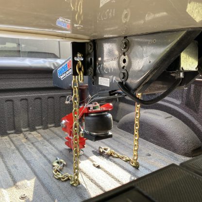 Shocker Quick Air 5th to Gooseneck Kit - Hooked Up - Rear View on F150 with 5'8" Bed