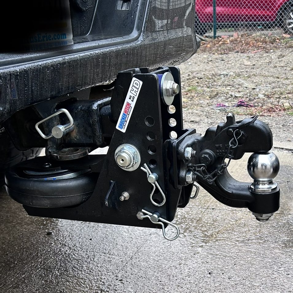Shocker HD Max Black Air Hitch with Pintle & Ball Installed