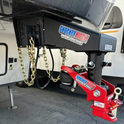 Quick Air 5th Wheel to Gooseneck Installed with Chains on Camper
