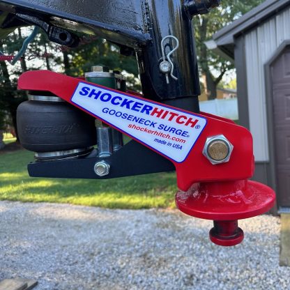 Gooseneck Air Hitch with Kingpin (Round Stem) Installed