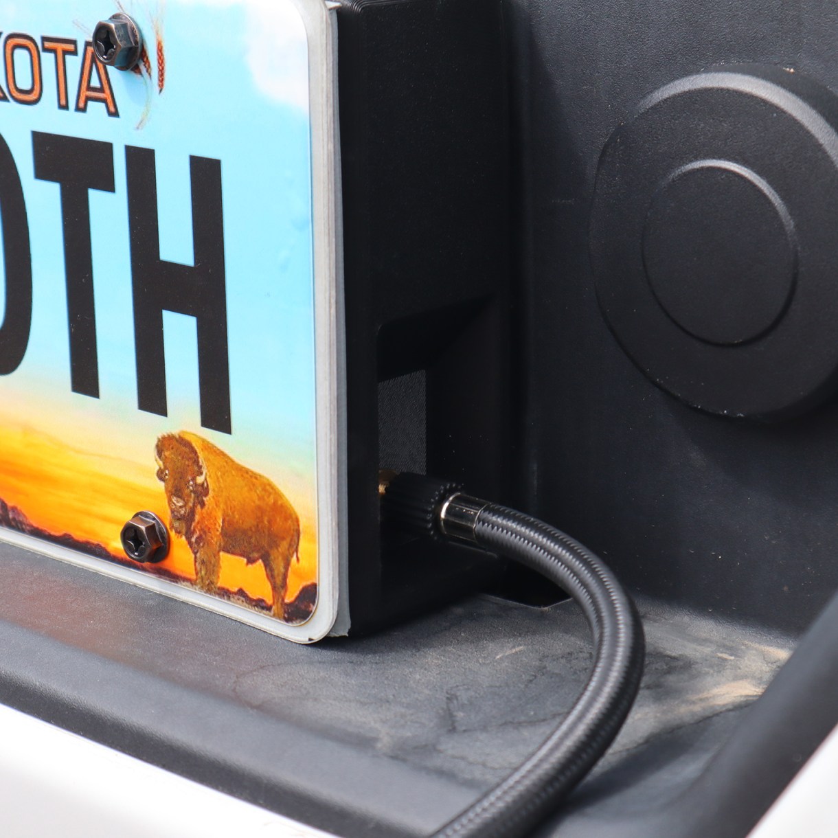 Right Side Air Tank Valve - Auto Air Compressor Kit