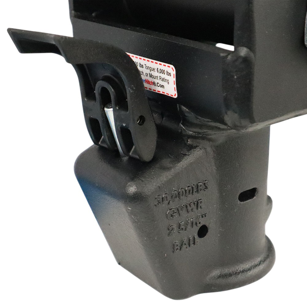 Shocker Gooseneck Air Hitch & EZ Latch Demco Extender Coupler - Unlatched