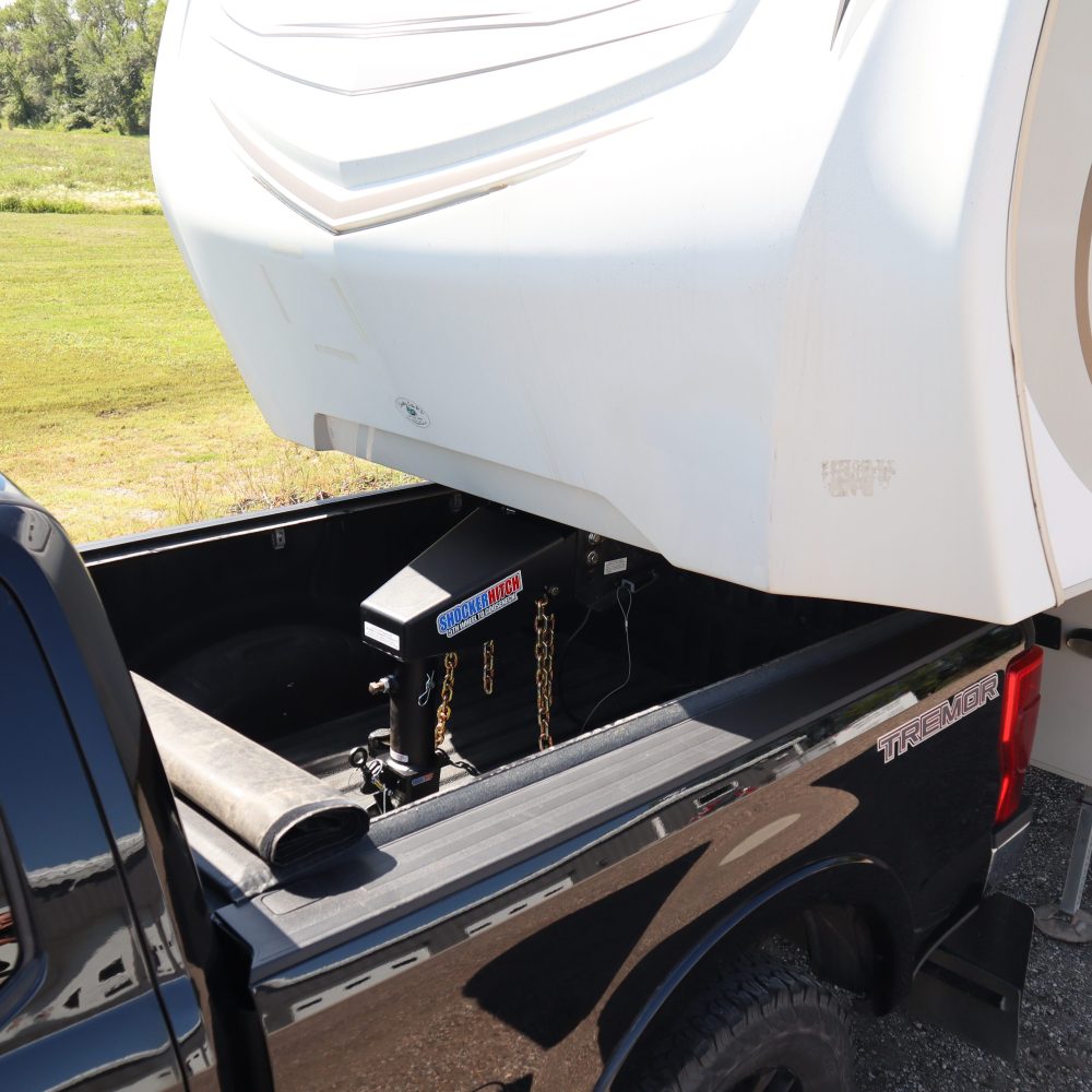 Shocker 5th Wheel Camper to Shift Lock Gooseneck Coupler Kit Installed with Chains