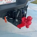 Shocker HD Max Black Air Hitch & Red Combo Sway Attachment