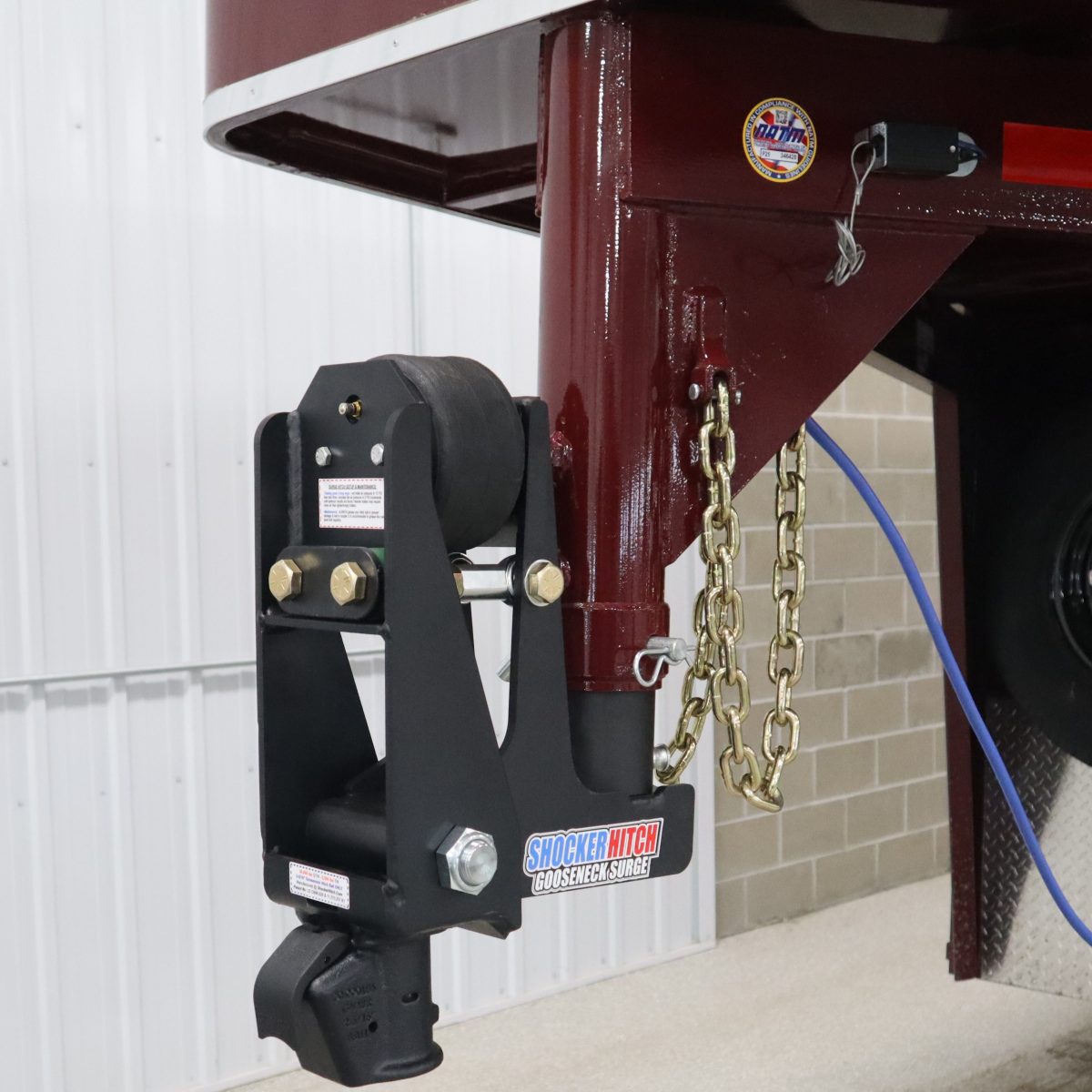 Gooseneck Air Hitch 9" Offset Demco Coupler Installed