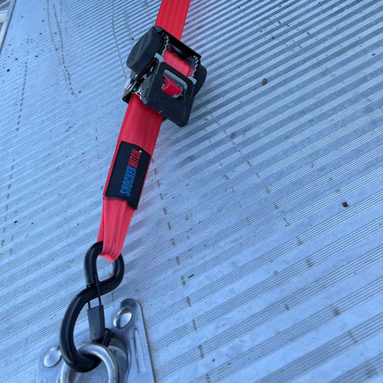 Retractable 2" Ratchet Straps - In Use