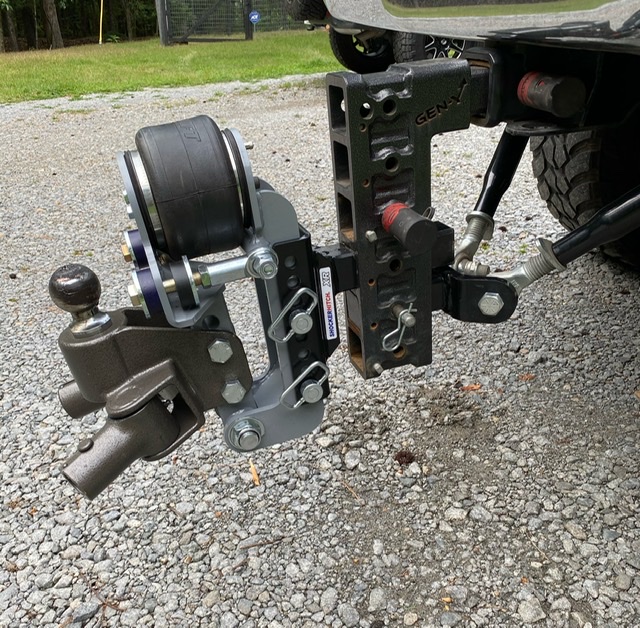 Shocker Air Equalizer for Weight Distribution Hitches