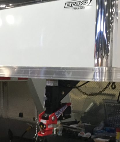 gooseneck hitch shocker coupler